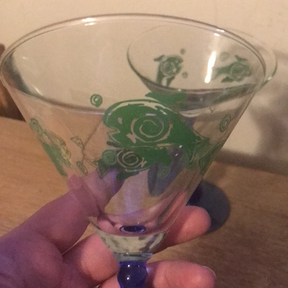 Green Fish With Blue Graduated Bubble Stemmed Martini Glasses - Picture 5 of 9
